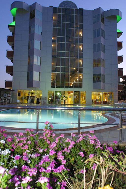 Ares Hotel Mahmutlar Eksteriør billede